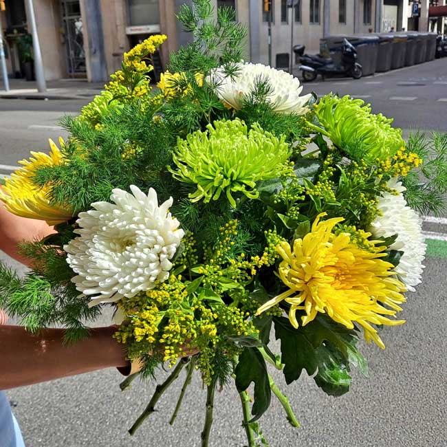 Mixed Chrysanthemum Bouquet